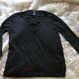 cross front 3/4 sleeve black top